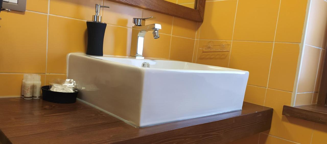 Casa Di Nonno Apartment Isernia Bagian luar foto